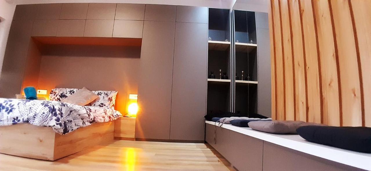 Best Ambiance Apartment And Vew In Center Бухарест Екстер'єр фото